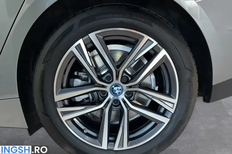 BMW i4 (Seria 4) din 2023 cu 50.083 km - oferta BMW230080 - foto 7