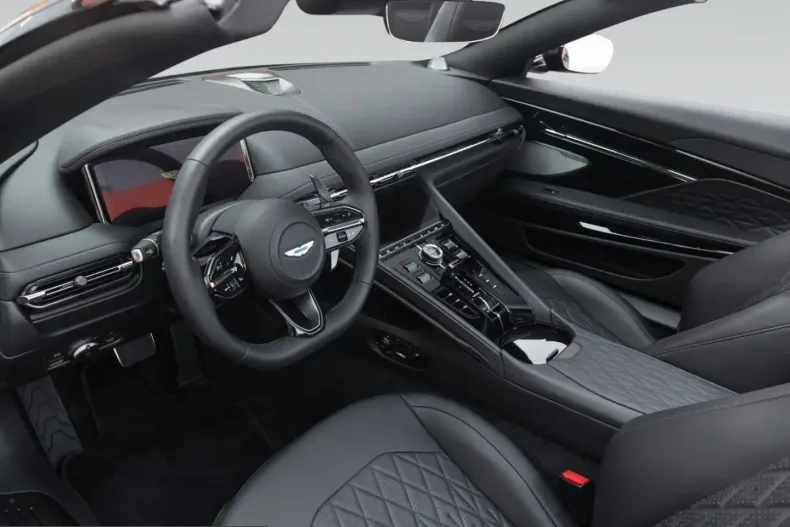 Aston Martin DB12 din 2024 cu 17.900 km - oferta AST230086 - foto 7