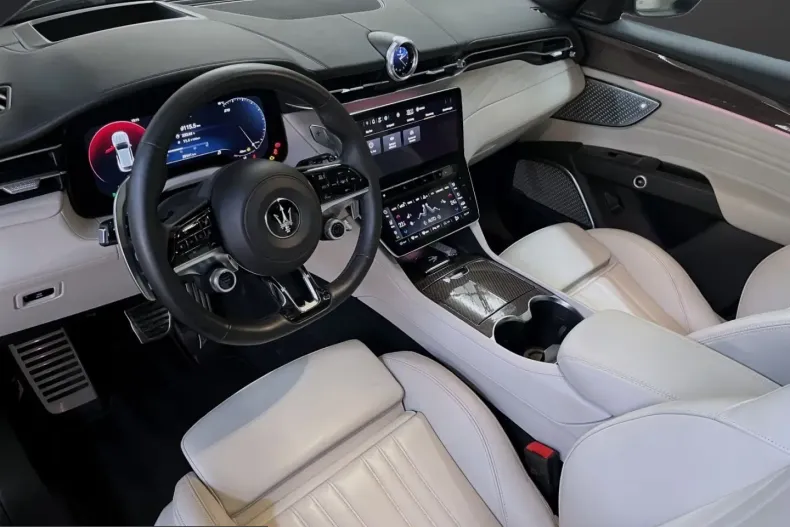 Maserati Grecale din 2023 cu 29.126 km - oferta MAS230087 - foto 13