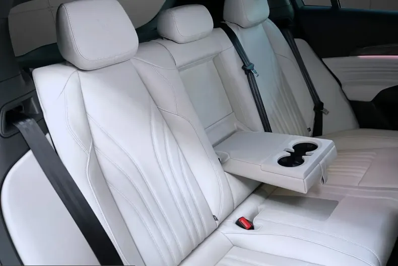 Maserati Grecale din 2023 cu 29.126 km - oferta MAS230087 - foto 17