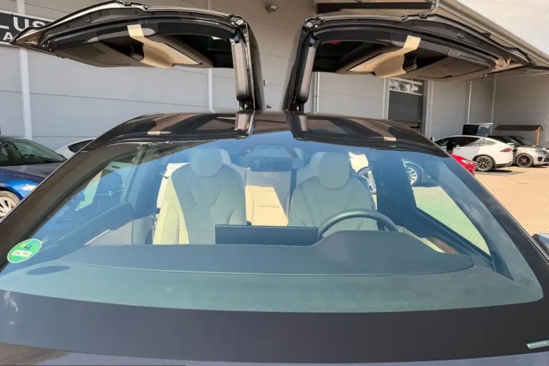 Tesla Model X din 2023 cu 68.333 km - oferta TES230090 - foto 23