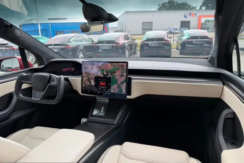 Tesla Model X din 2023 cu 69.888 km - oferta TES230092 - foto 19