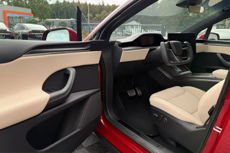 Tesla Model X din 2023 cu 69.888 km - oferta TES230092 - foto 21