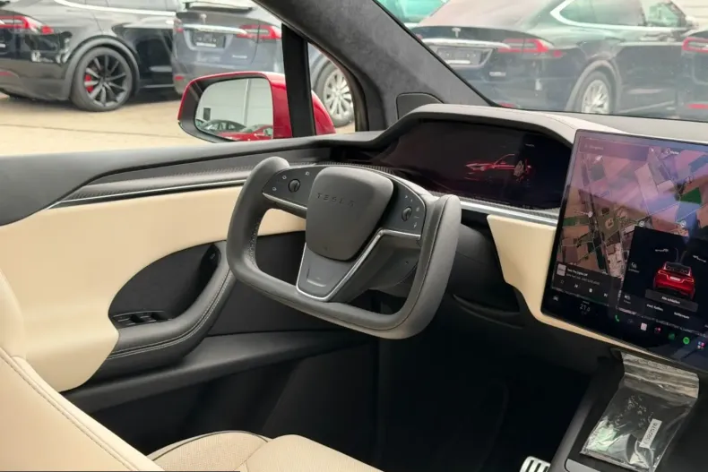 Tesla Model X din 2023 cu 69.888 km - oferta TES230092 - foto 22