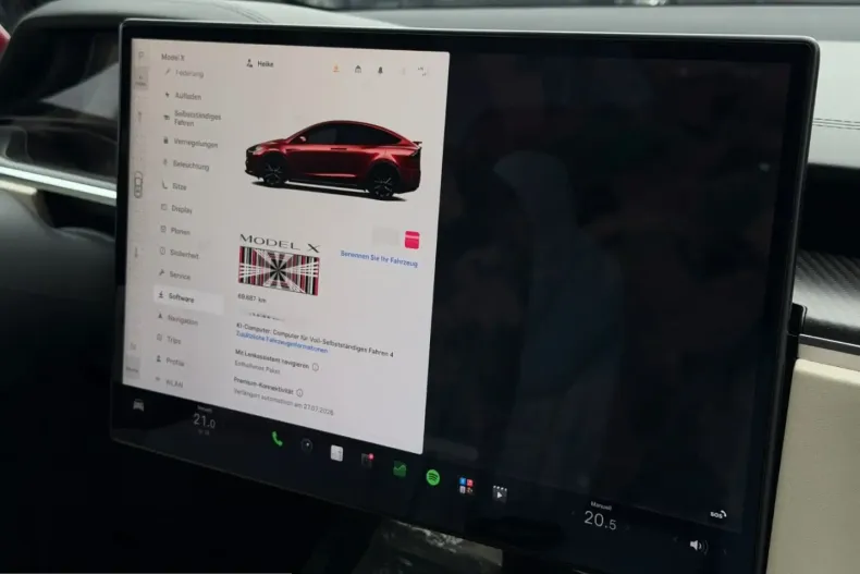 Tesla Model X din 2023 cu 69.888 km - oferta TES230092 - foto 38