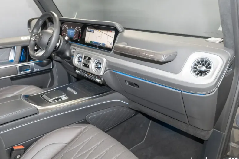 Mercedes-Benz G 63 AMG (Clasa G) din 2024 cu 15.641 km - oferta MER230095 - foto 16