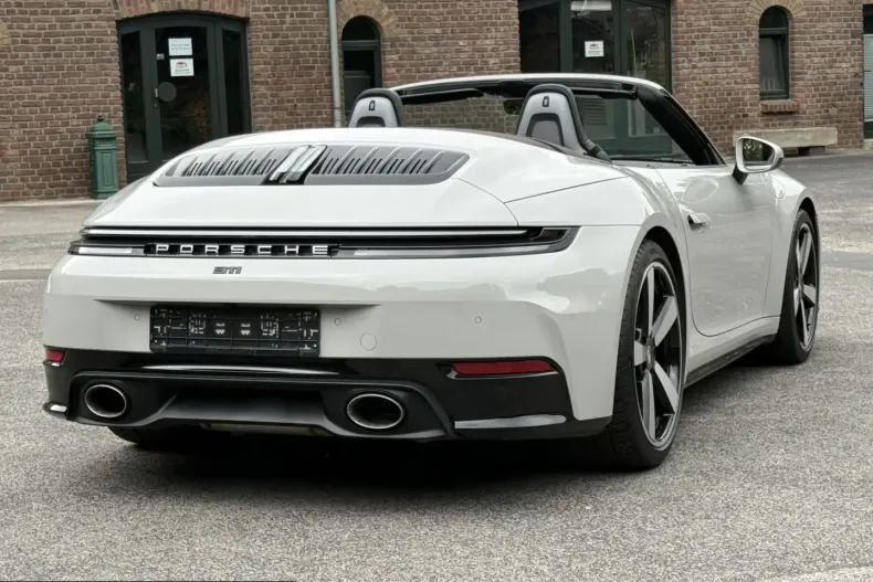 Porsche 992 din 2025 cu 7.400 km - oferta POR230096 - foto 26