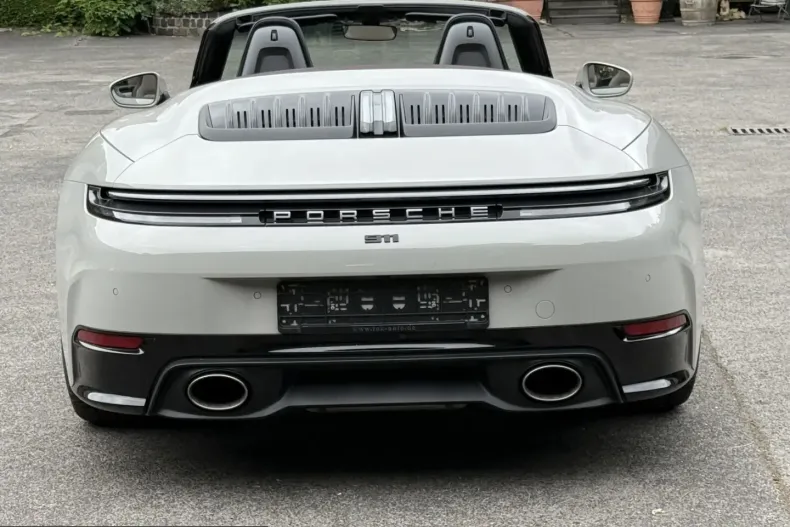 Porsche 992 din 2025 cu 7.400 km - oferta POR230096 - foto 28