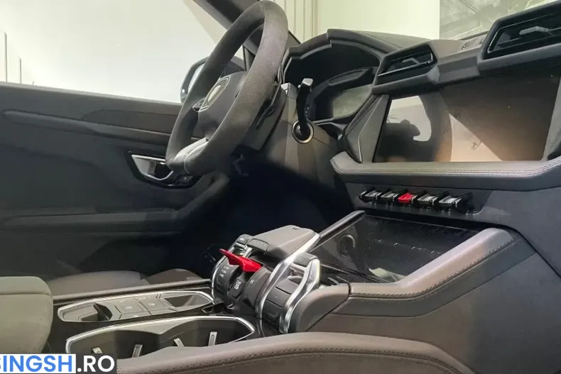 Lamborghini Urus din 2026 cu 690 km - oferta LAM230097 - foto 13