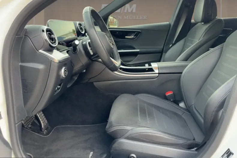 Mercedes-Benz C 180 (Clasa C) din 2025 cu 17.183 km - oferta MER230100 - foto 6