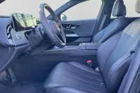 Mercedes-Benz E 200 (Clasa E) din 2023 cu 3.251 km - oferta MER230104 - foto 6