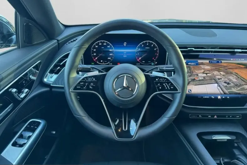 Mercedes-Benz E 200 (Clasa E) din 2023 cu 3.251 km - oferta MER230104 - foto 9