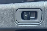 Mercedes-Benz E 200 (Clasa E) din 2023 cu 3.251 km - oferta MER230104 - foto 16
