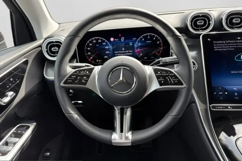 Mercedes-Benz GLC 200 (Clasa GLC) din 2025 cu 4.510 km - oferta MER230105 - foto 13