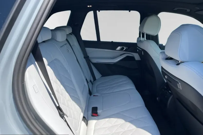 BMW X5 (Seria X) din 2025 cu 13.652 km - oferta BMW230106 - foto 11