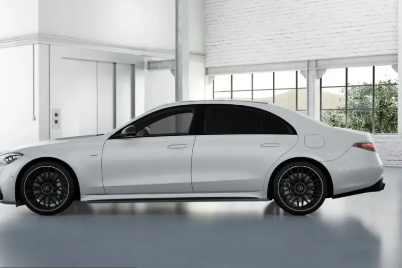 Mercedes-Benz S 63 AMG (Clasa S) din 2025 cu 5.854 km - oferta MER230109 - foto 4