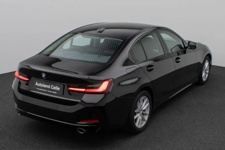 BMW 318i (Seria 3) din 2024 cu 37.557 km - oferta BMW230110 - foto 7
