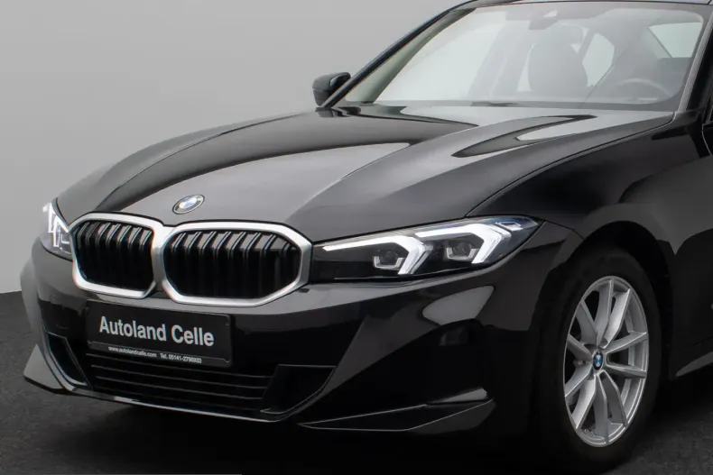 BMW 318i (Seria 3) din 2024 cu 37.557 km - oferta BMW230110 - foto 15