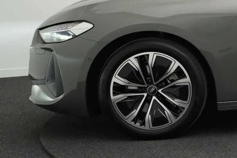 Audi A5 din 2025 cu 7.300 km - oferta AUD230116 - foto 18