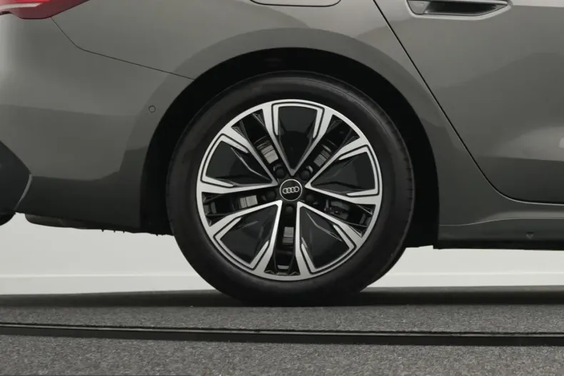 Audi A5 din 2025 cu 7.300 km - oferta AUD230116 - foto 35