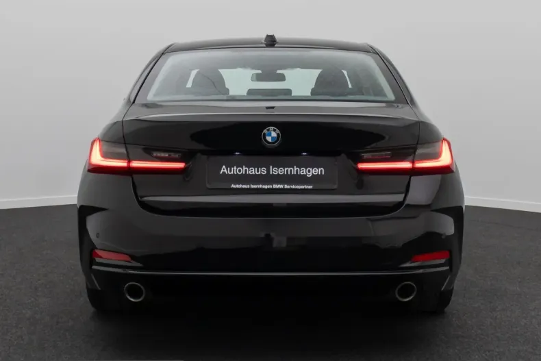 BMW 318i (Seria 3) din 2024 cu 36.904 km - oferta BMW230123 - foto 8