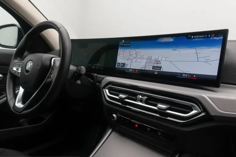 BMW 318i (Seria 3) din 2024 cu 36.904 km - oferta BMW230123 - foto 35