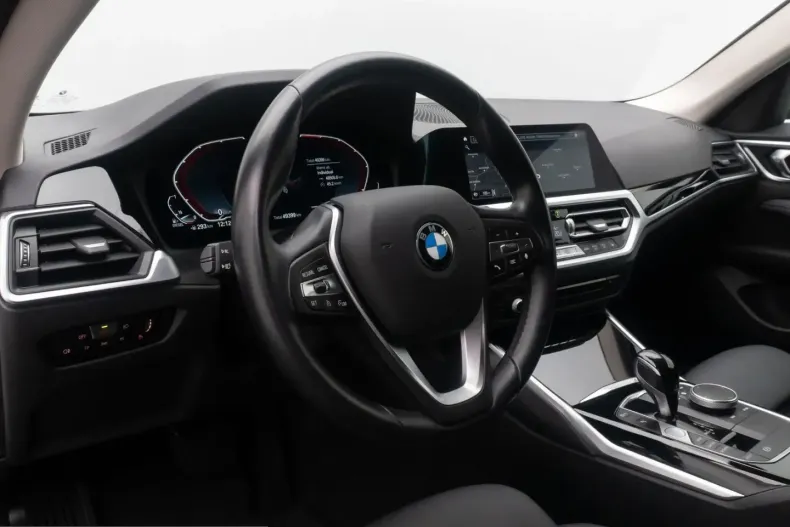 BMW 420d (Seria 4) din 2022 cu 49.399 km - oferta BMW230127 - foto 20
