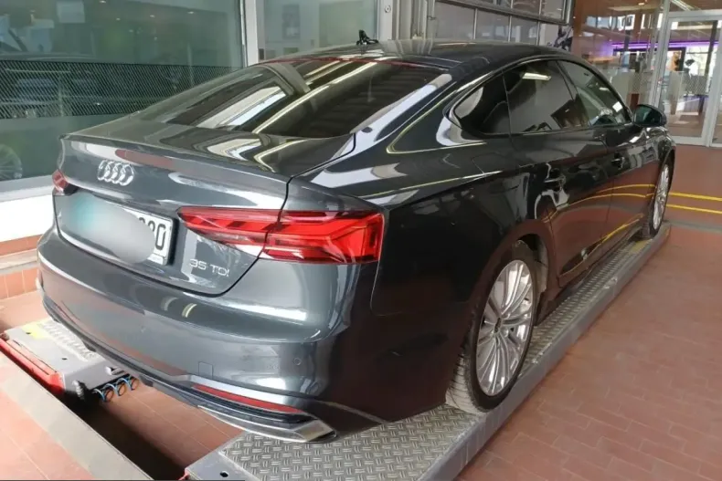 Audi A5 din 2023 cu 54.786 km - oferta AUD230130 - foto 4