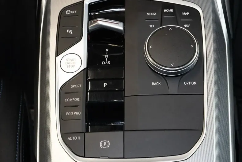 BMW 320 (Seria 3) din 2023 cu 27.071 km - oferta BMW230131 - foto 9