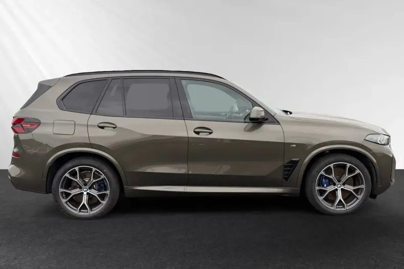 BMW X5 (Seria X) din 2025 cu 9.800 km - oferta BMW230134 - foto 2