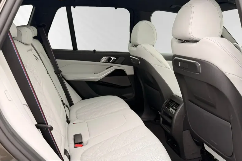 BMW X5 (Seria X) din 2025 cu 9.800 km - oferta BMW230134 - foto 11