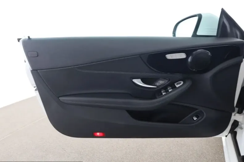 Mercedes-Benz C 220 (Clasa C) din 2022 cu 43.500 km - oferta MER230138 - foto 13