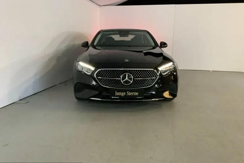 Mercedes-Benz E 220 (Clasa E) din 2025 cu 24.948 km - oferta MER230144 - foto 2