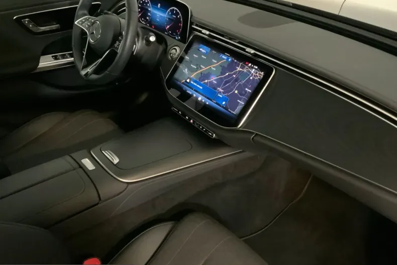 Mercedes-Benz E 220 (Clasa E) din 2025 cu 24.948 km - oferta MER230144 - foto 14