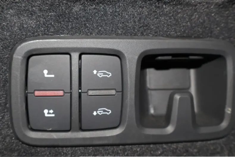 Audi Q8 din 2025 cu 28.992 km - oferta AUD230166 - foto 18