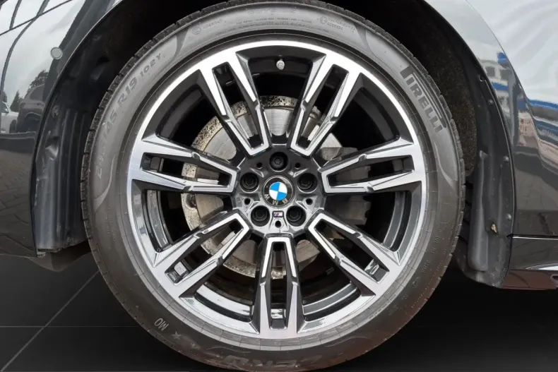 BMW 520 (Seria 5) din 2024 cu 56.638 km - oferta BMW230172 - foto 8