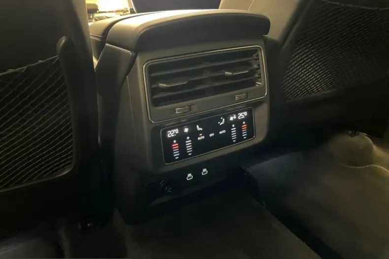 Audi Q8 din 2025 cu 22.919 km - oferta AUD230175 - foto 27