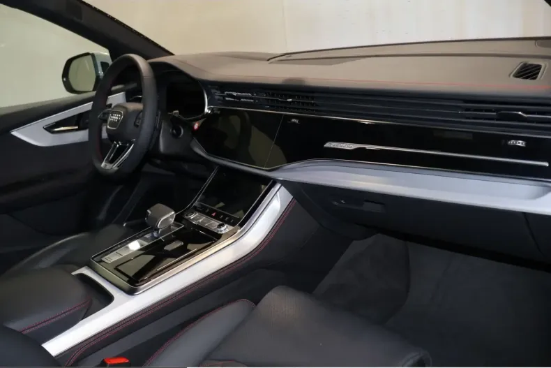 Audi Q8 din 2025 cu 44.360 km - oferta AUD230176 - foto 14