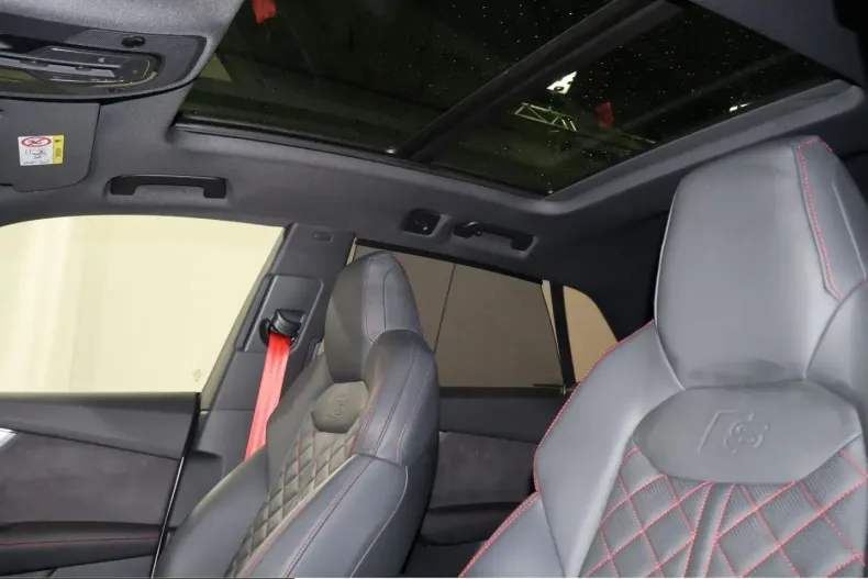 Audi Q8 din 2025 cu 44.360 km - oferta AUD230176 - foto 17