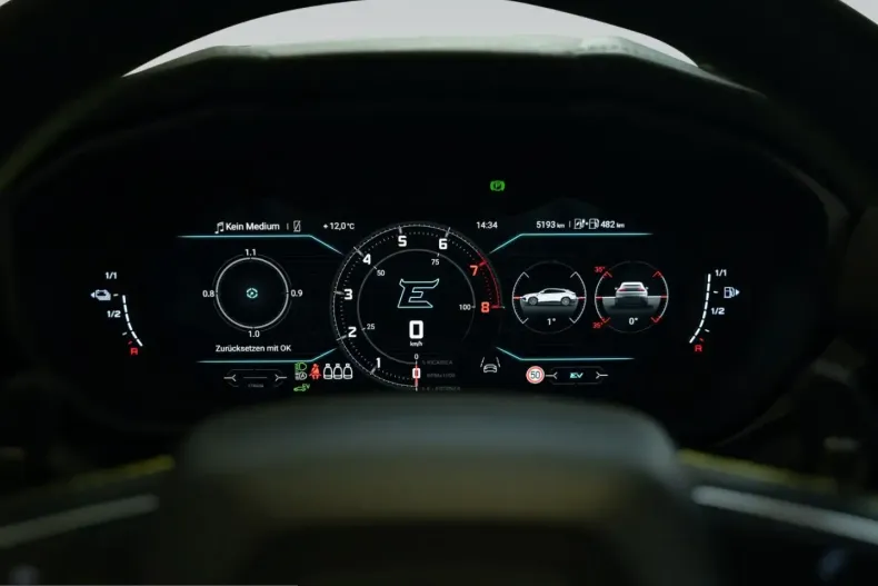 Lamborghini Urus din 2025 cu 19.900 km - oferta LAM230177 - foto 25