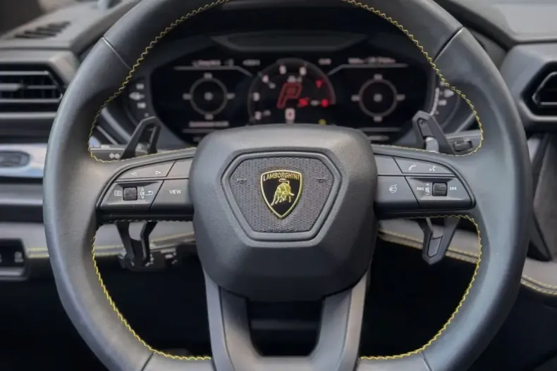 Lamborghini Urus din 2025 cu 9.500 km - oferta LAM230179 - foto 13
