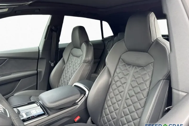Audi Q8 din 2025 cu 21.995 km - oferta AUD230184 - foto 12