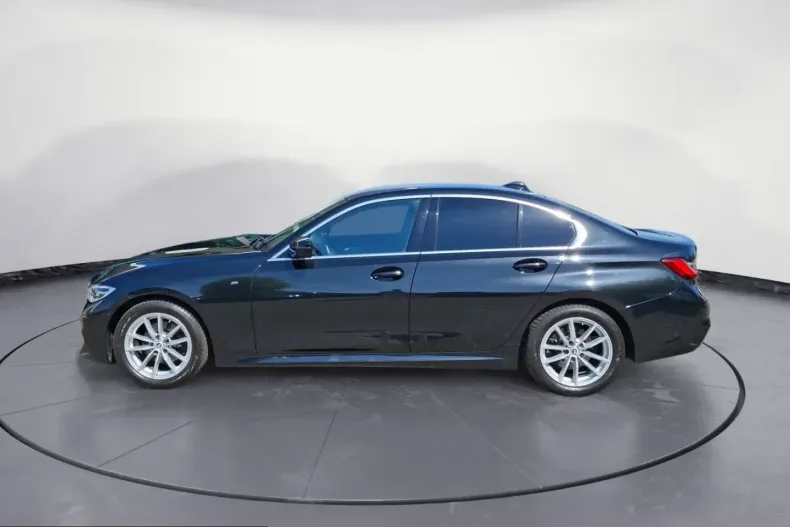 BMW 320 (Seria 3) din 2022 cu 77.247 km - oferta BMW230186 - foto 3