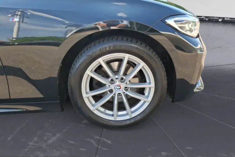 BMW 320 (Seria 3) din 2022 cu 77.247 km - oferta BMW230186 - foto 11