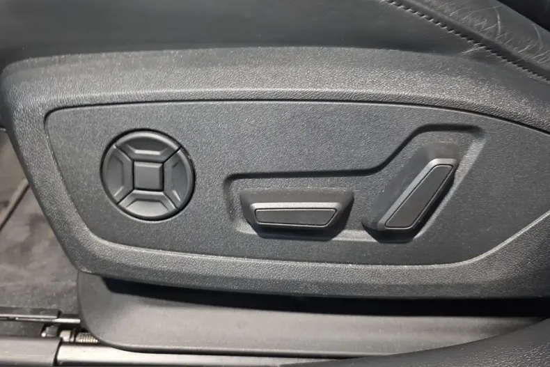 Audi A6 din 2023 cu 67.995 km - oferta AUD230190 - foto 20
