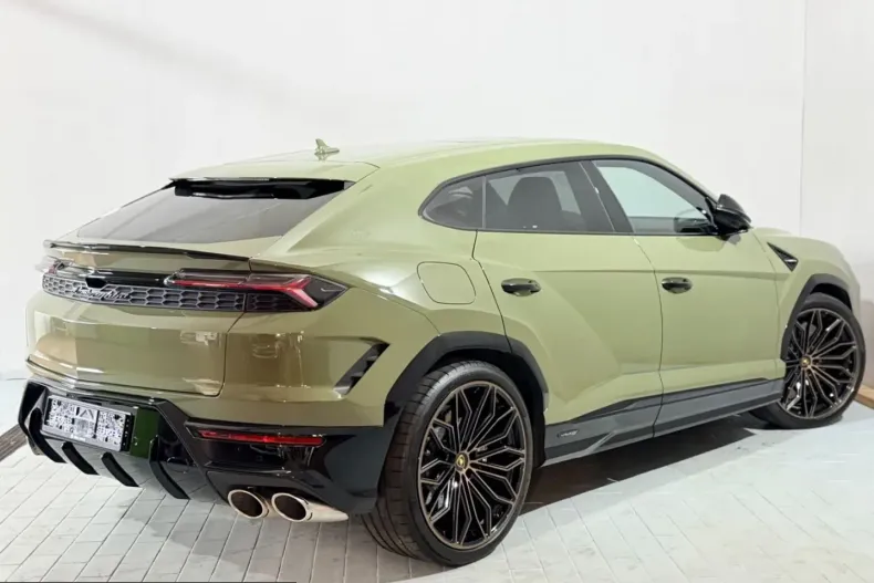 Lamborghini Urus din 2025 cu 11.000 km - oferta LAM230202 - foto 4