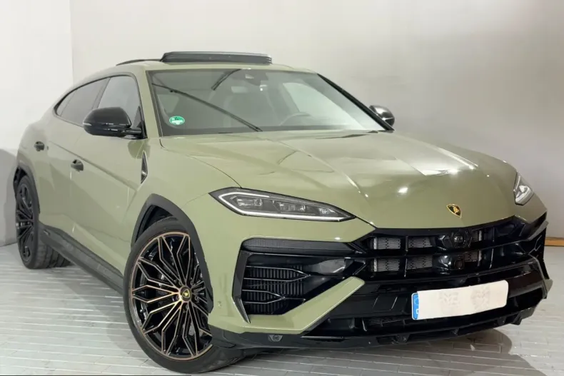 Lamborghini Urus din 2025 cu 11.000 km - oferta LAM230202 - foto 12
