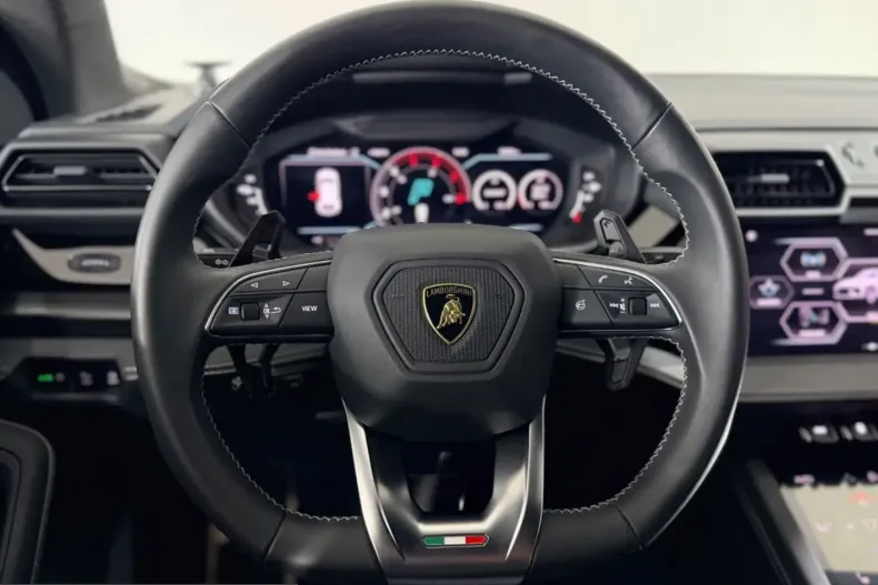Lamborghini Urus din 2025 cu 11.000 km - oferta LAM230202 - foto 20