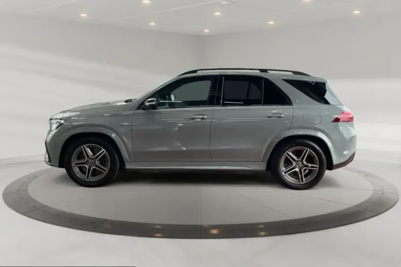 Mercedes-Benz GLE 350 (Clasa GLE) din 2025 cu 5.895 km - oferta MER230213 - foto 3