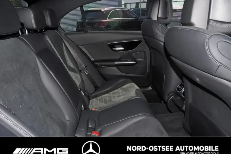 Mercedes-Benz C 300 (Clasa C) din 2025 cu 12.200 km - oferta MER230226 - foto 13